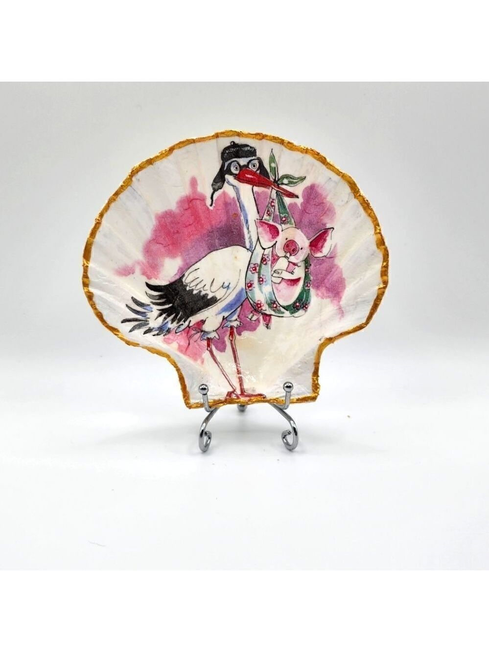 Decoupage Scalloped shell Stirks Arrival